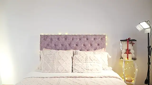 samantha evans2 online show from 02.18.26