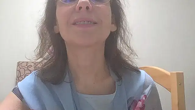 HollyJewel online show from 12.24.24