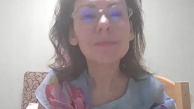 HollyJewel online show from 02.20.25