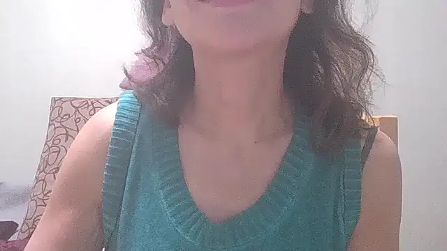 HollyJewel online show from 02.26.25