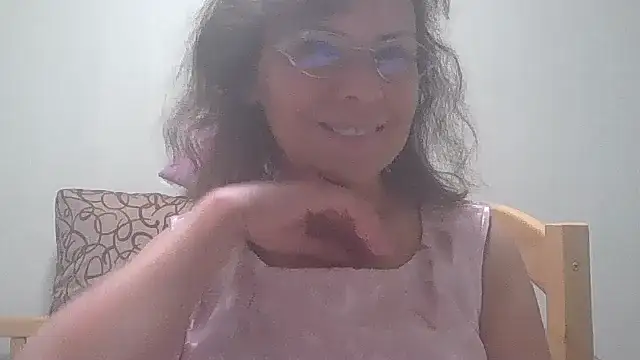 HollyJewel online show from 09.17.25