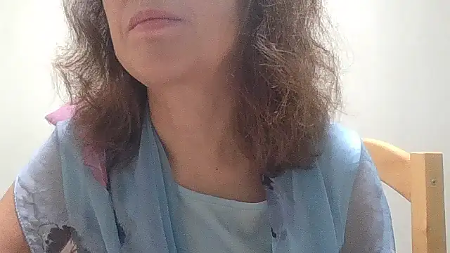 HollyJewel online show from 10.07.25