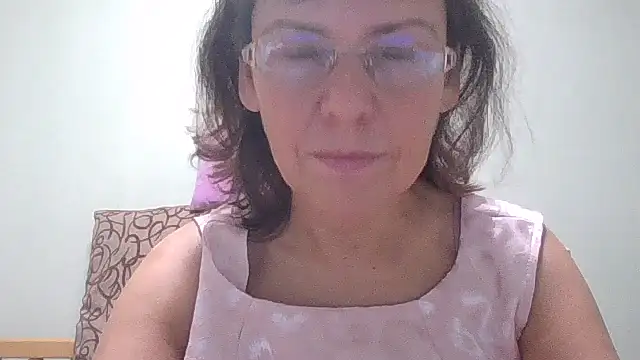 HollyJewel online show from 10.13.25