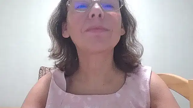 HollyJewel online show from 10.14.25