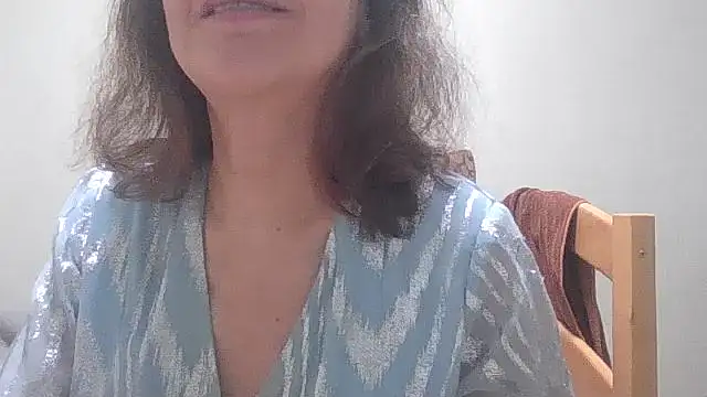 HollyJewel online show from 03.18.26