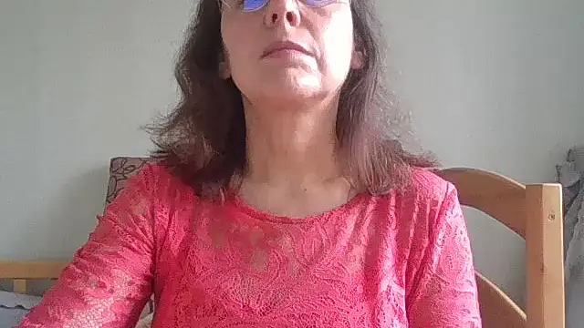 HollyJewel online show from 04.08.26