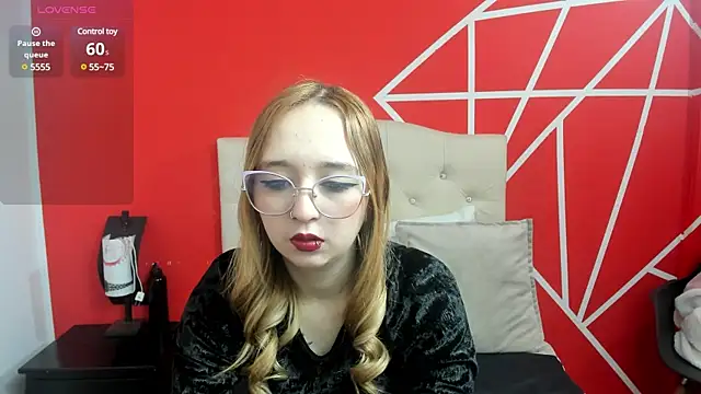 Liaroberts1 online show from 01.10.25