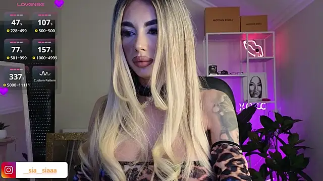 ArianaArianna online show from 04.27.26