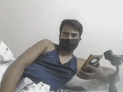 Snapshot of siam607022 chatting on 01.13.26 siam607022 online show from 01.13.26