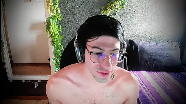 Snapshot of newjeff chatting on 03.24.26 newjeff online show from 03.24.26