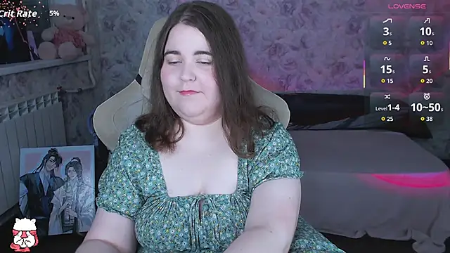 Snapshot of Estelle_Hicks chatting on 06.20.26 Estelle Hicks online show from 06.20.26