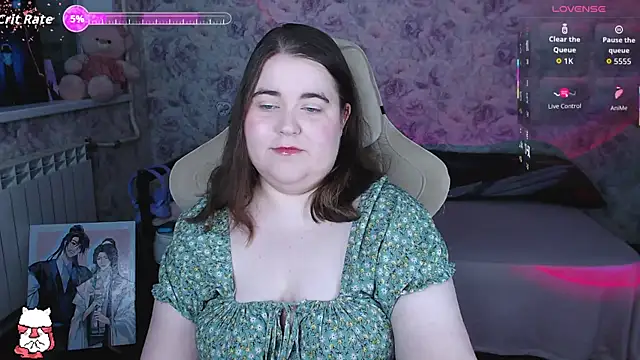 Snapshot of Estelle_Hicks chatting on 06.23.26 Estelle Hicks online show from 06.23.26