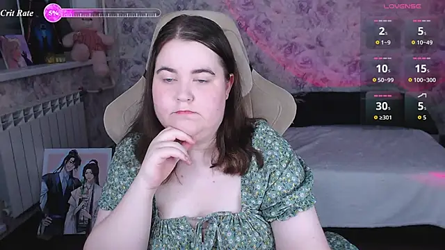 Snapshot of Estelle_Hicks chatting on 07.29.26 Estelle Hicks online show from 07.29.26