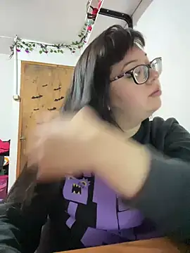 Snapshot of indiegirl666 chatting on 01.05.25 indiegirl666 online show from 01.05.25