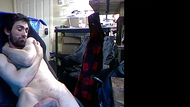 Snapshot of slendt94 chatting on 02.24.25 slendt94 online show from 02.24.25