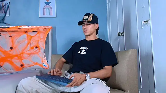 Jhonn Rhyss online show from 10.05.25