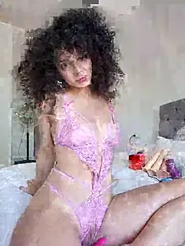 Emily Posh online show from 09.27.25