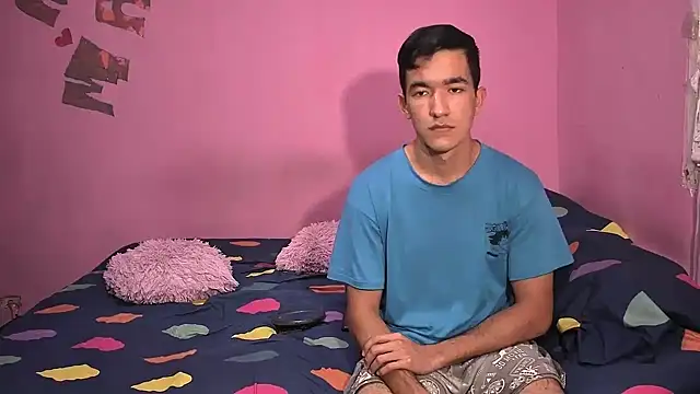 Snapshot of Sweetiefoxxx chatting on 01.10.26 Sweetiefoxxx online show from 01.10.26