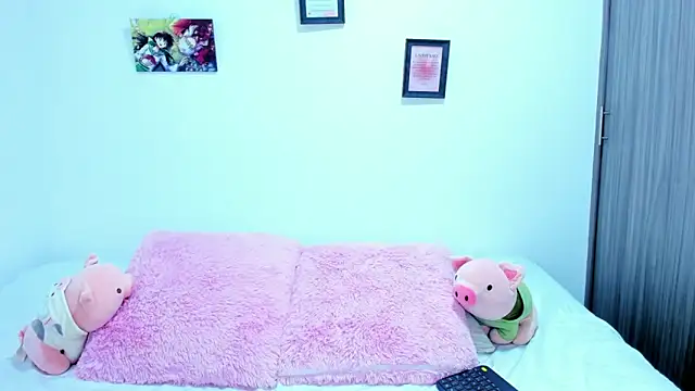 Agataowens online show from 02.06.26