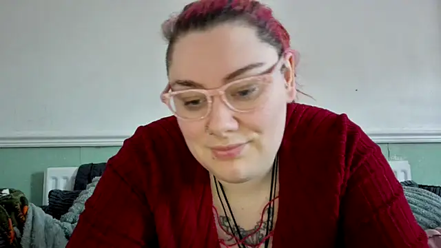 Bustycurves online show from 01.11.25