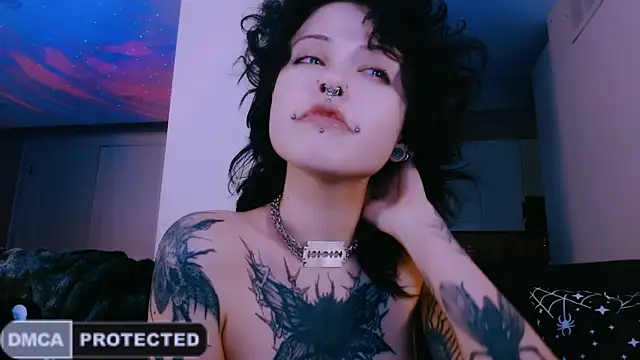 NaughtyLittleFox online show from 05.12.26