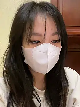 Snapshot of minmin2kk5 chatting on 01.11.25 minmin2kk5 online show from 01.11.25