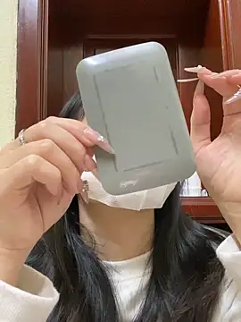 Snapshot of minmin2kk5 chatting on 02.03.25 minmin2kk5 online show from 02.03.25