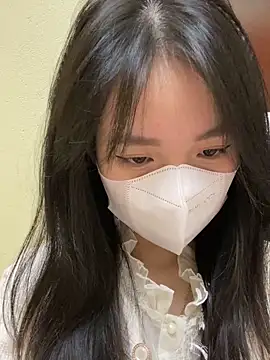 Snapshot of minmin2kk5 chatting on 02.08.25 minmin2kk5 online show from 02.08.25