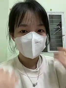 Snapshot of minmin2kk5 chatting on 02.17.25 minmin2kk5 online show from 02.17.25