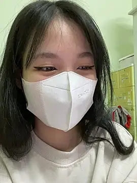 Snapshot of minmin2kk5 chatting on 03.04.25 minmin2kk5 online show from 03.04.25