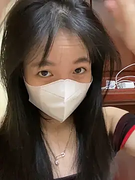 Snapshot of minmin2kk5 chatting on 03.22.25 minmin2kk5 online show from 03.22.25