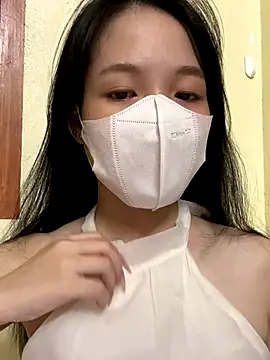 Snapshot of minmin2kk5 chatting on 09.19.25 minmin2kk5 online show from 09.19.25