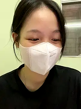 Snapshot of minmin2kk5 chatting on 10.03.25 minmin2kk5 online show from 10.03.25