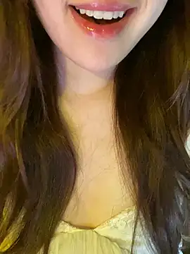 minmin2kk5 online show from 05.30.26