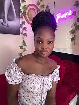 Snapshot of Queen_Arnah254 chatting on 05.20.26 Queen Arnah254 online show from 05.20.26