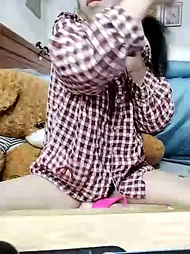 cream1299 online show from 02.13.25