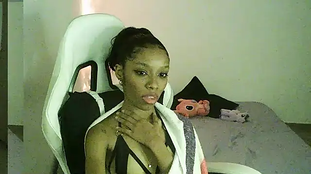 Crystal florez24 online show from 09.22.25