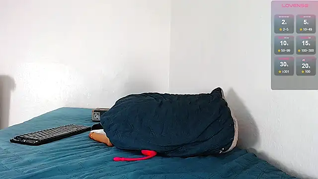 camilavagina24 online show from 01.14.25