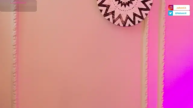 Snapshot of Nahomi_King chatting on 12.16.25 Nahomi King online show from 12.16.25