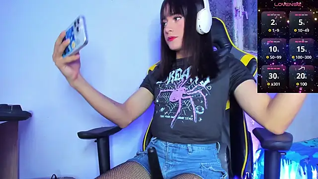 Snapshot of Dallia_Park chatting on 12.05.24 Dallia Park online show from 12.05.24