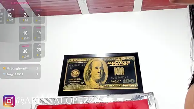 Snapshot of ariana_sexy_horny chatting on 02.17.25 ariana sexy horny online show from 02.17.25