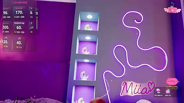 miia  baker online show from 04.27.26
