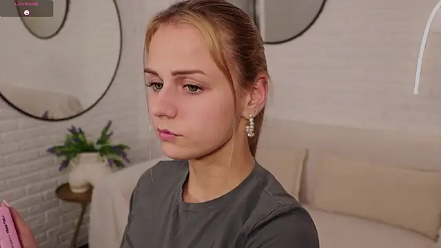 Wendy D0ll online show from 09.22.25