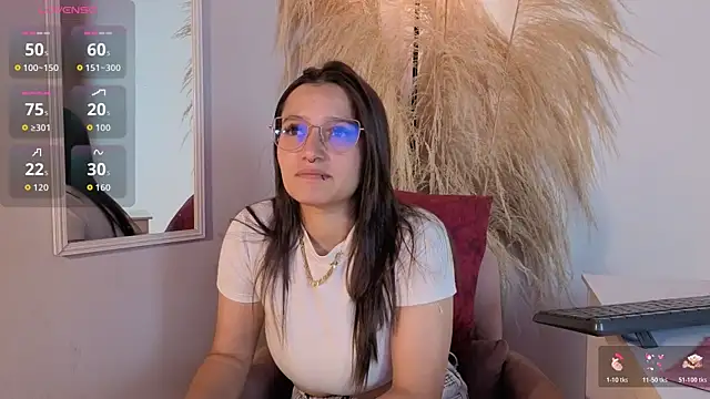 Snapshot of Elecktra_sweet chatting on 06.30.26 Elecktra sweet online show from 06.30.26