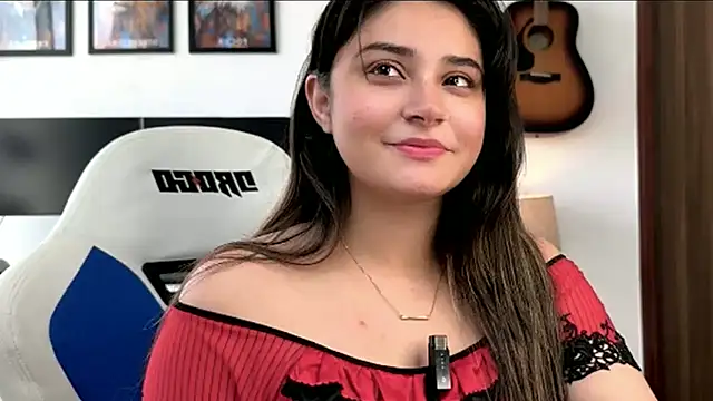 Snapshot of demieliss chatting on 05.12.26 demieliss online show from 05.12.26