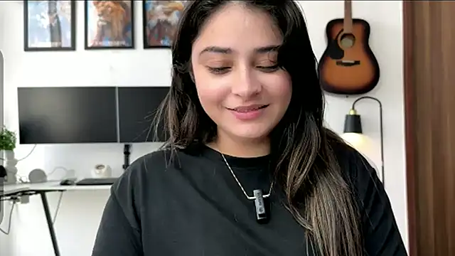 Snapshot of demieliss chatting on 05.27.26 demieliss online show from 05.27.26