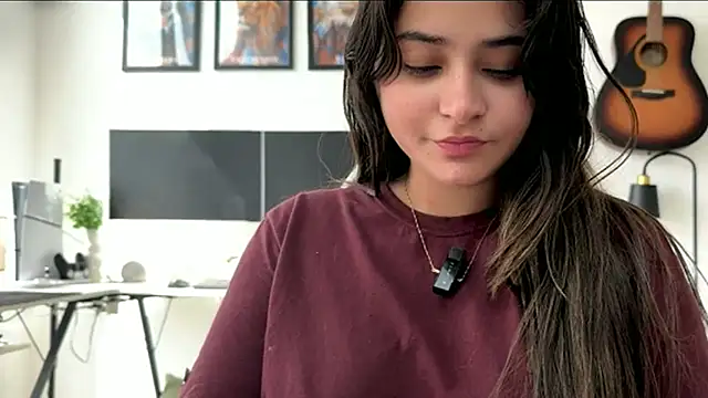 Snapshot of demieliss chatting on 05.29.26 demieliss online show from 05.29.26