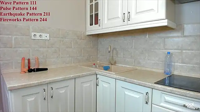 Snapshot of BlakieLove chatting on 12.16.24 BlakieLove online show from 12.16.24