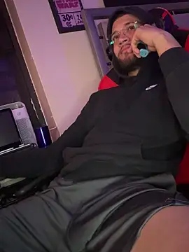 Snapshot of Joker19196 chatting on 10.22.25 Joker19196 online show from 10.22.25