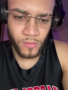 Snapshot of Joker19196 chatting on 11.03.25 Joker19196 online show from 11.03.25